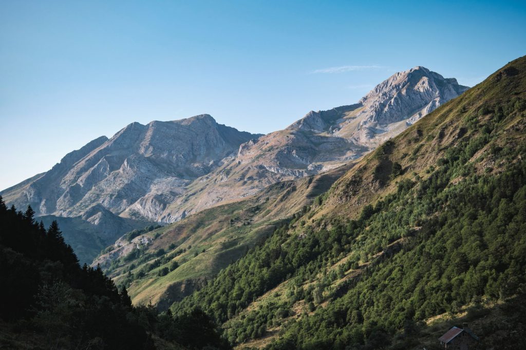 Gîte Pyrénées : conseils pour préparer son séjour en montagne